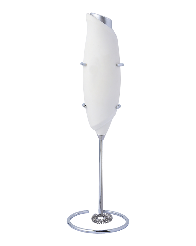 What are the main factors that affect the quality of foam produced by a milk foamer stick?